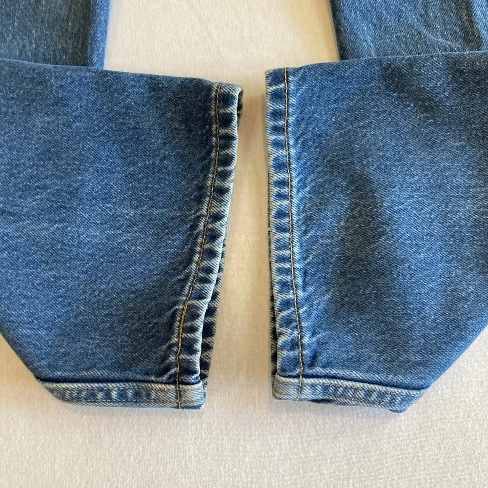 Vintage Levis 505 Men 34x30 (Fit 32x29) Regular Fit Straight Med Wash Y2K 2000